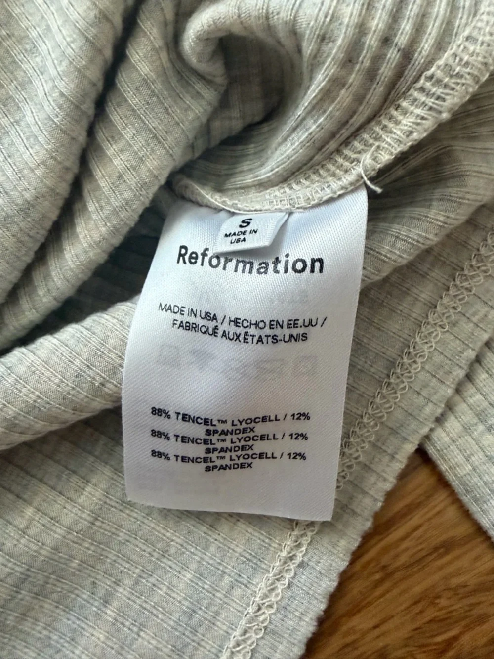 Reformation Light Gray Ribbed Ruched Button-Up Long Sleeve Top - Picture 3 of 6